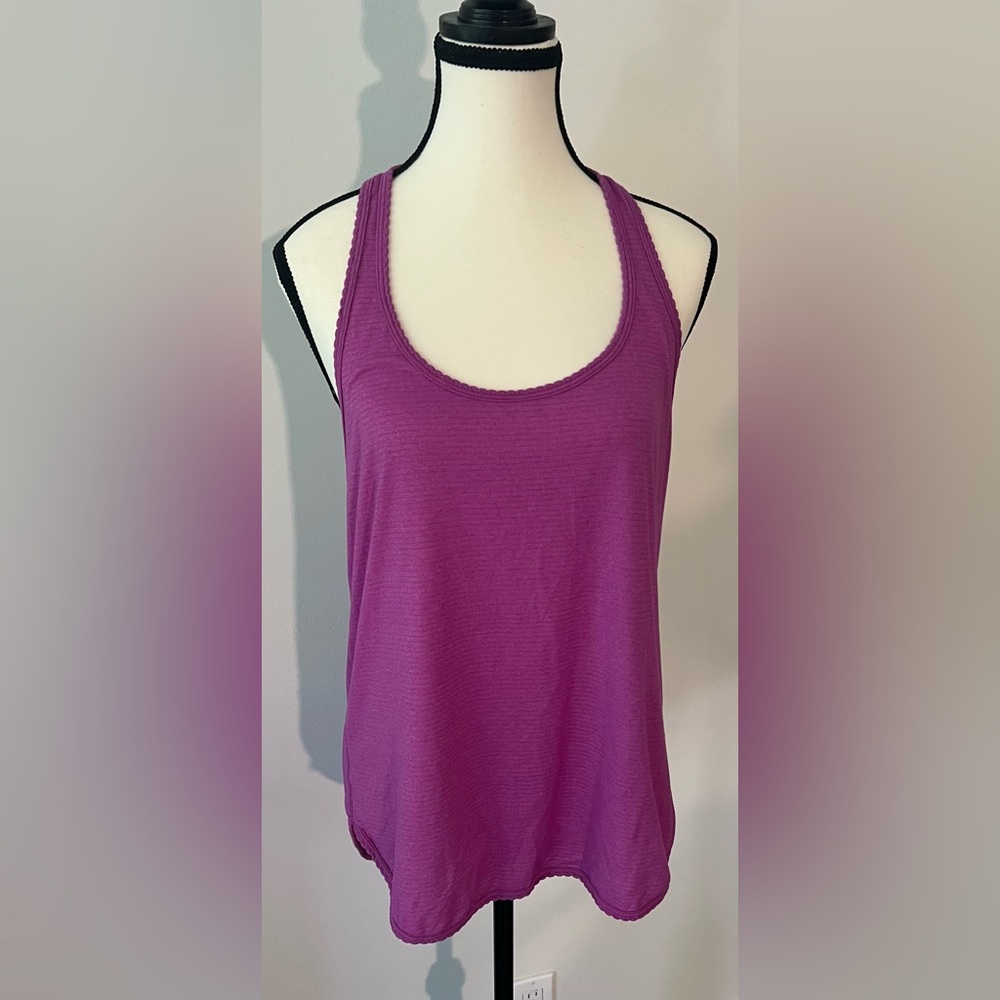 lululemon athletica Magenta Essential Tank Top Size M/L